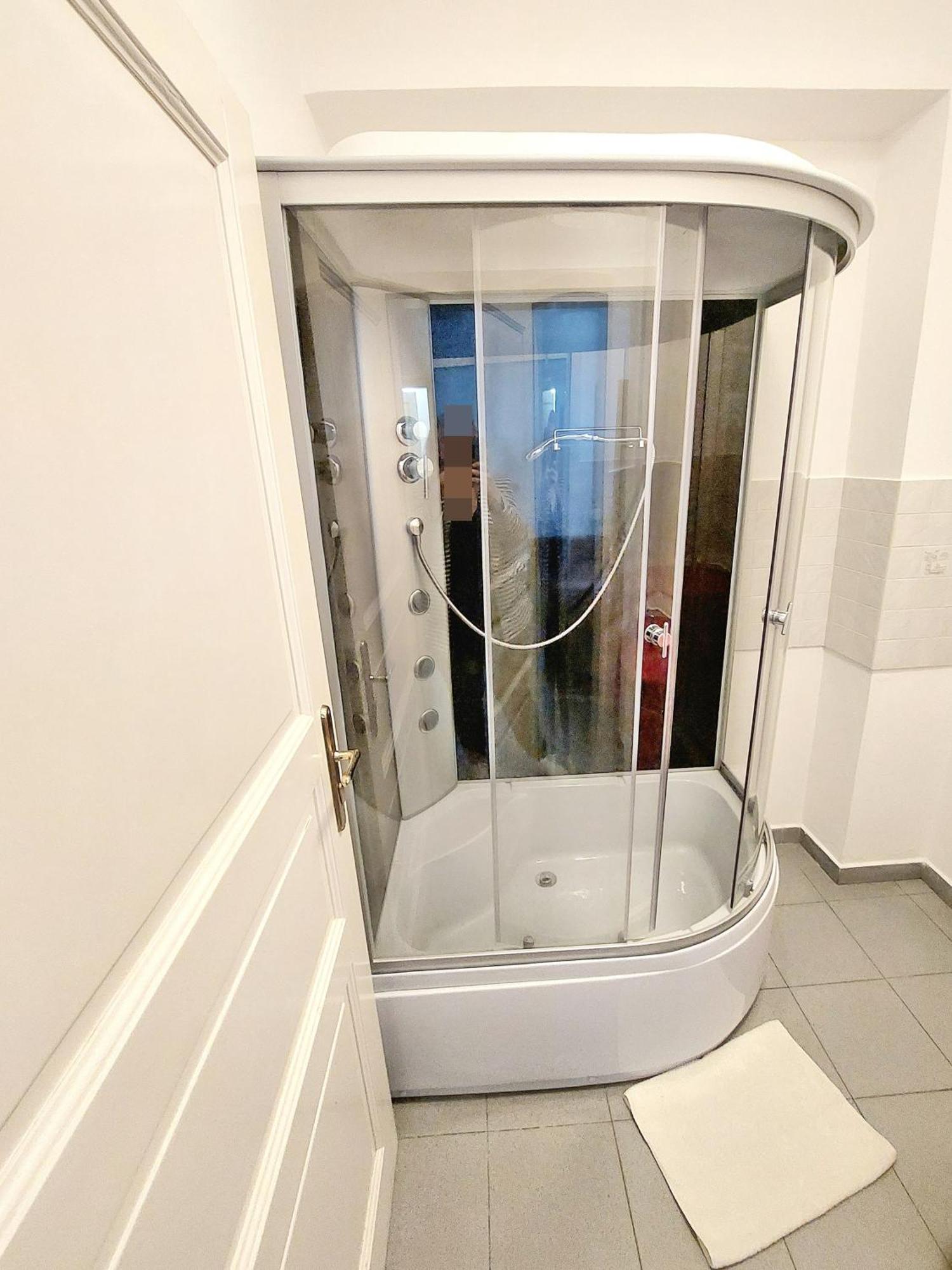 Apartamento R24, Rose House Liubliana Exterior foto